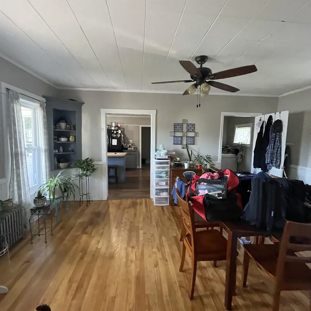 53 Elkins Street Franklin NH 03235