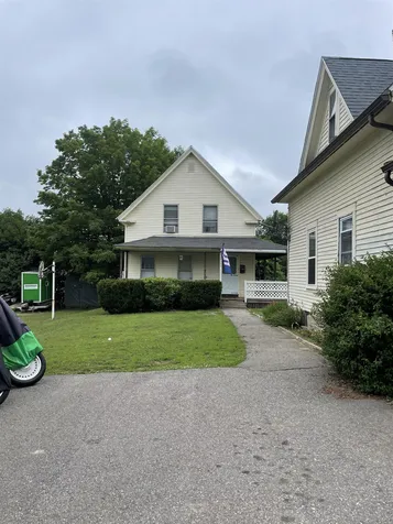53 Elkins Street Franklin NH 03235