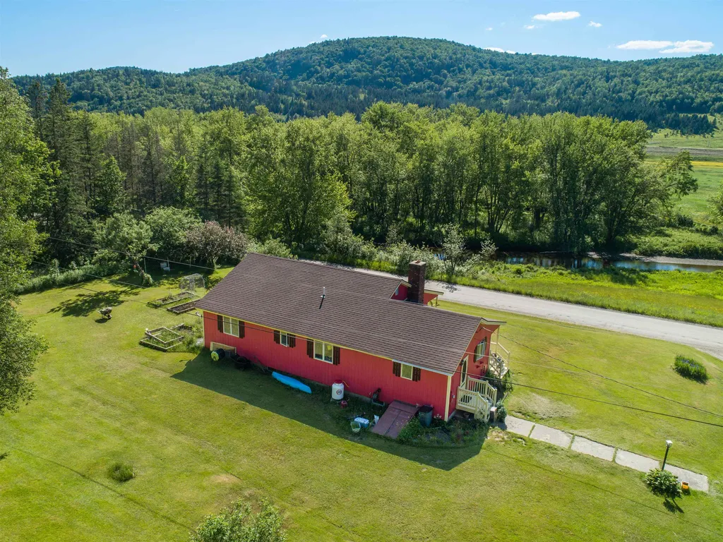 94 Indian Stream Road Pittsburg NH 03592