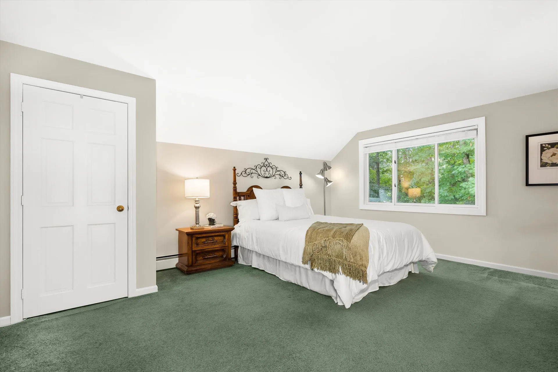 31 Mcquade Brook Road Bedford NH 03110