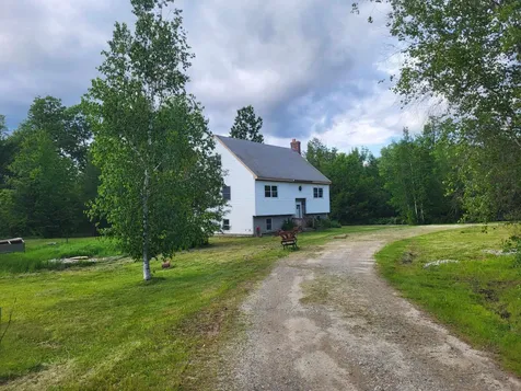 100 Ledge Hill Road Tuftonboro NH 03816