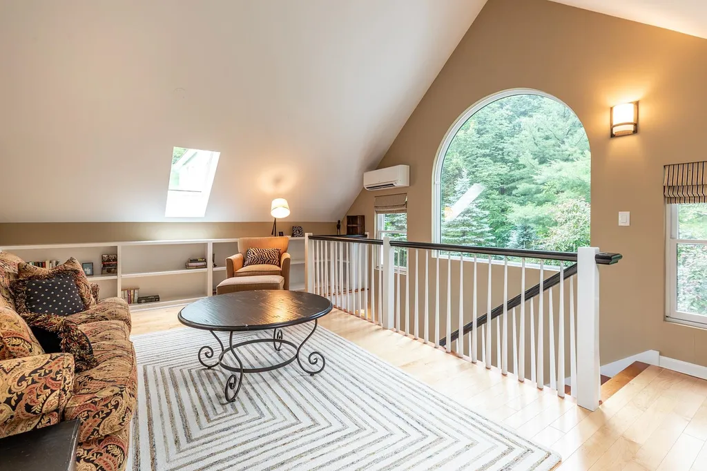 11a College Hill Road Woodstock VT 05091
