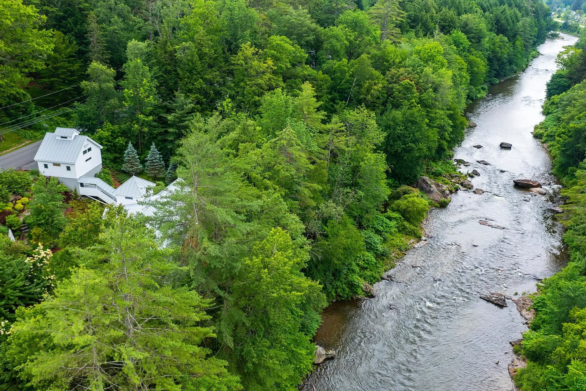 11a College Hill Road Woodstock VT 05091
