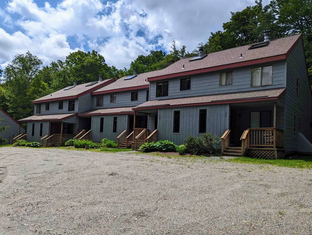 8d Black Bear Lane Dover VT 05356