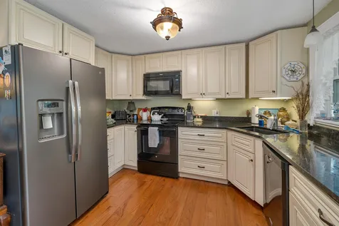 760 North Line Road Tuftonboro NH 03816