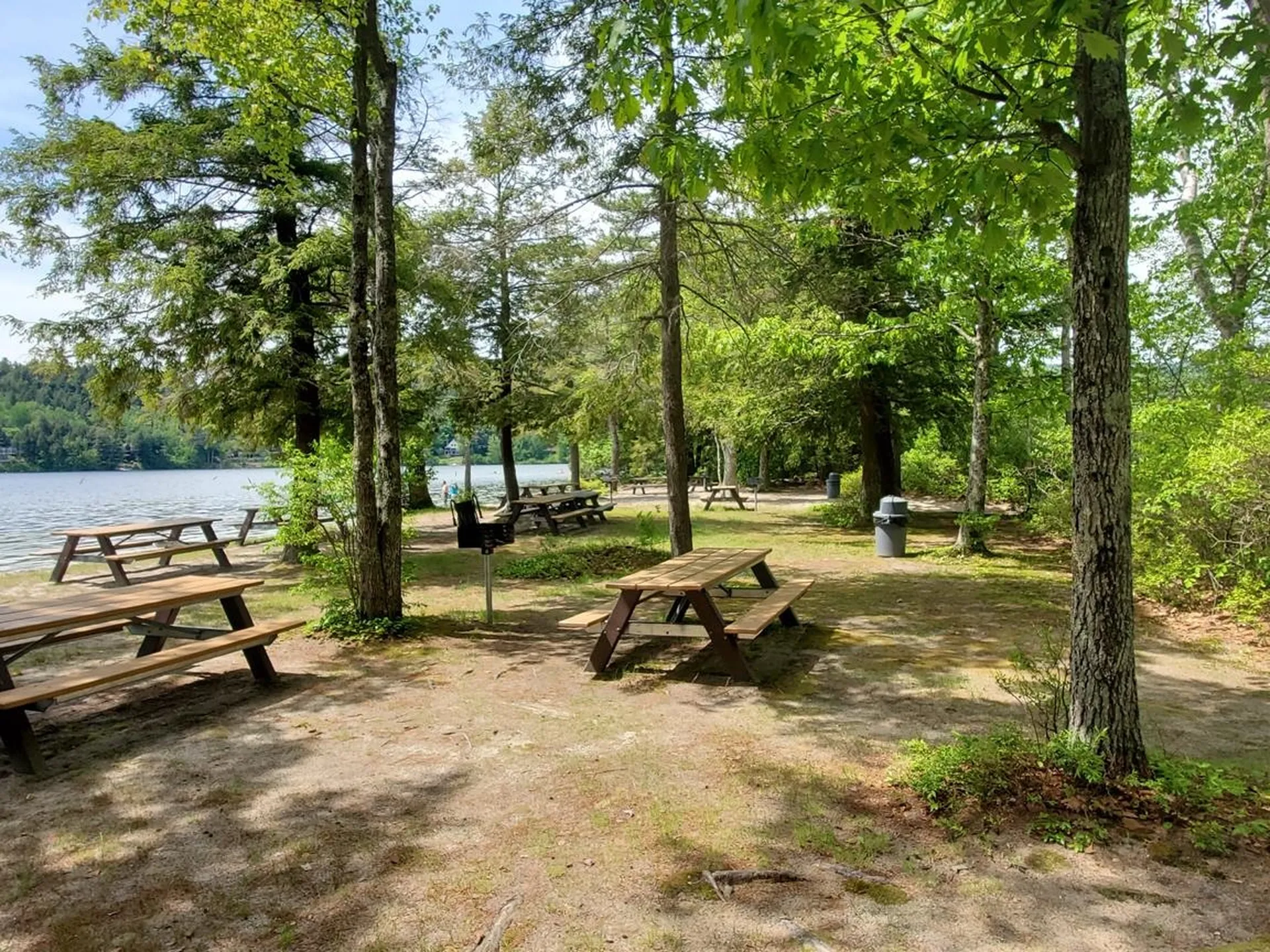 153 N Shore Road Hebron NH 03241