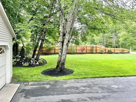 153 N Shore Road Hebron NH 03241