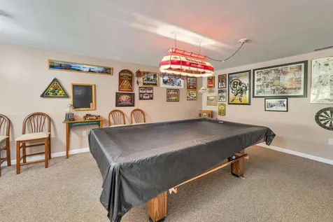 10 Red Oak Drive Gilford NH 03249