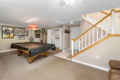 10 Red Oak Drive Gilford NH 03249