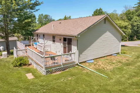10 Red Oak Drive Gilford NH 03249