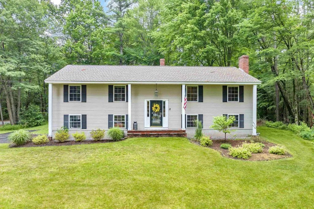 17 Knox Road Bow NH 03304