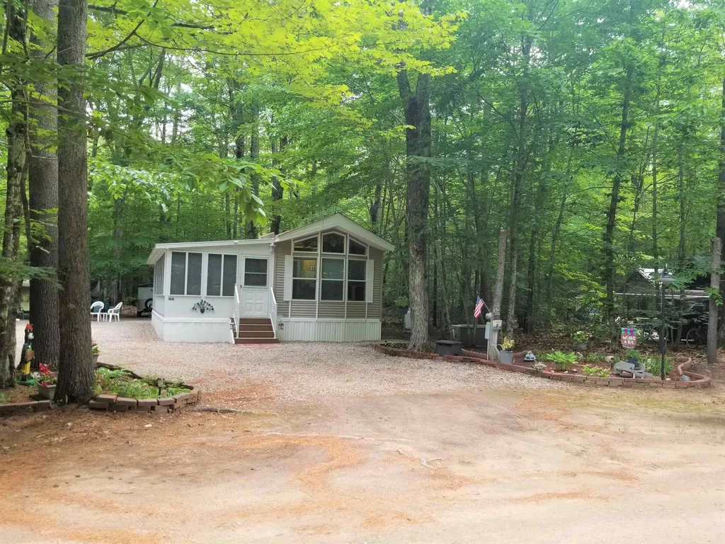 106 Oak Lane Wakefield NH 03830