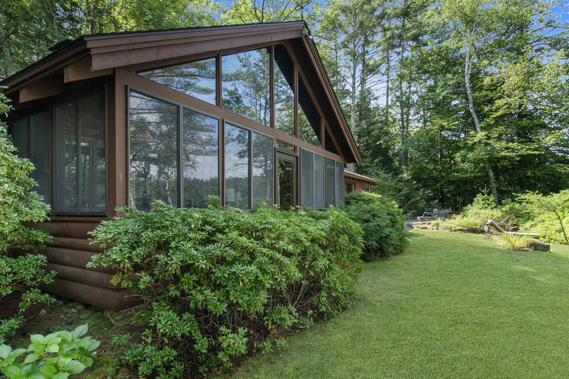 100 Singing Eagle Road Moultonborough NH 03254