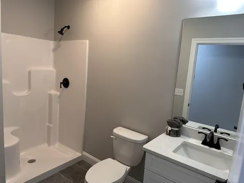 5 Sutton Way Nashua NH 03064
