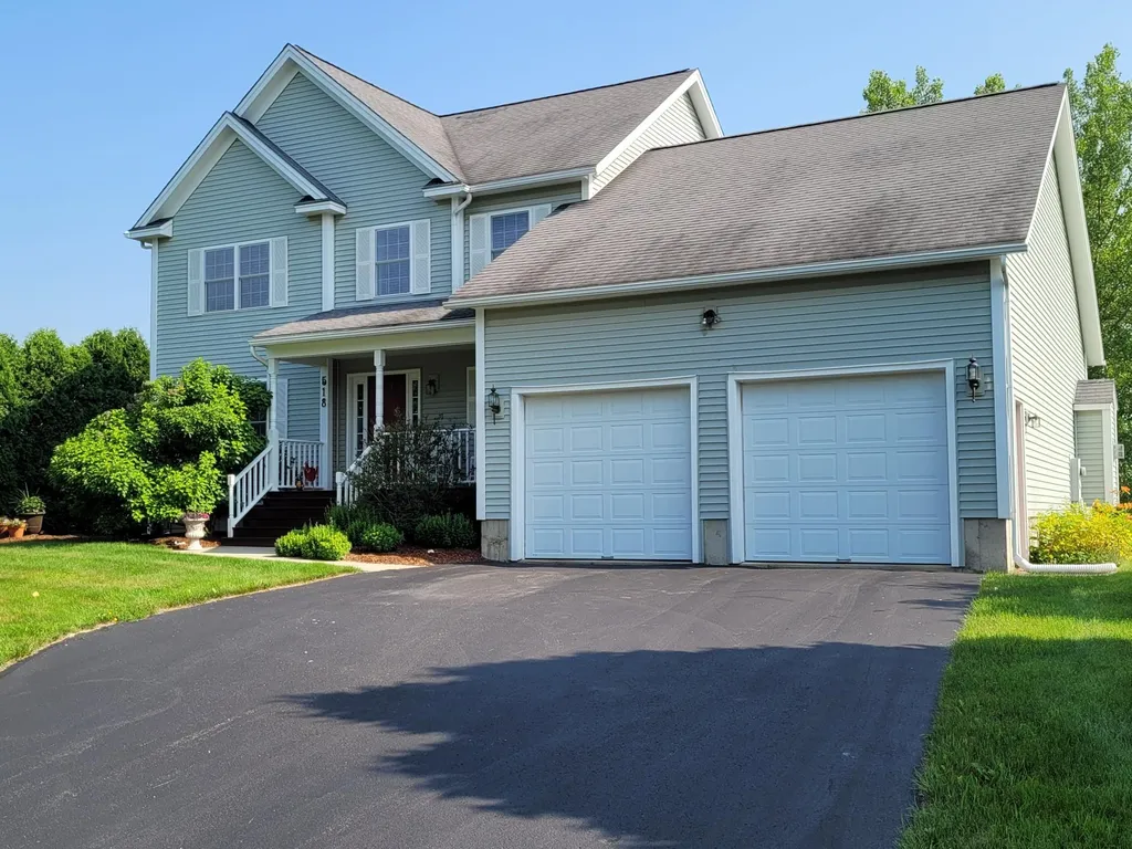 518 Country Club Drive South Burlington VT 05403