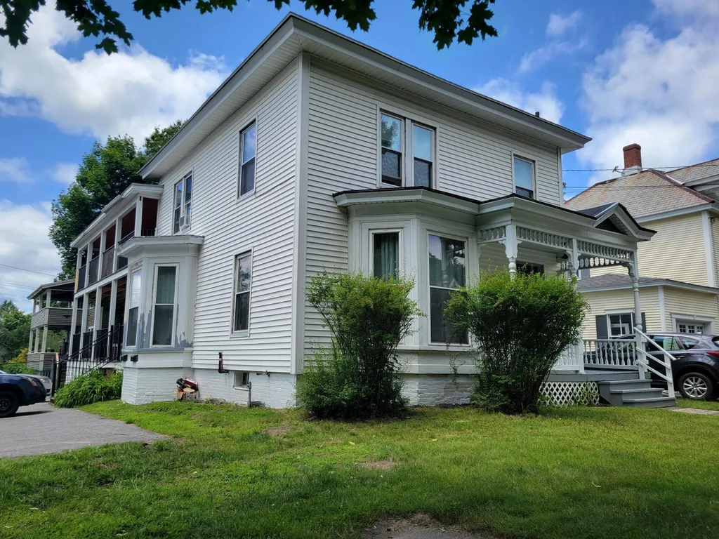 103 South Lincoln Street Keene NH 03431