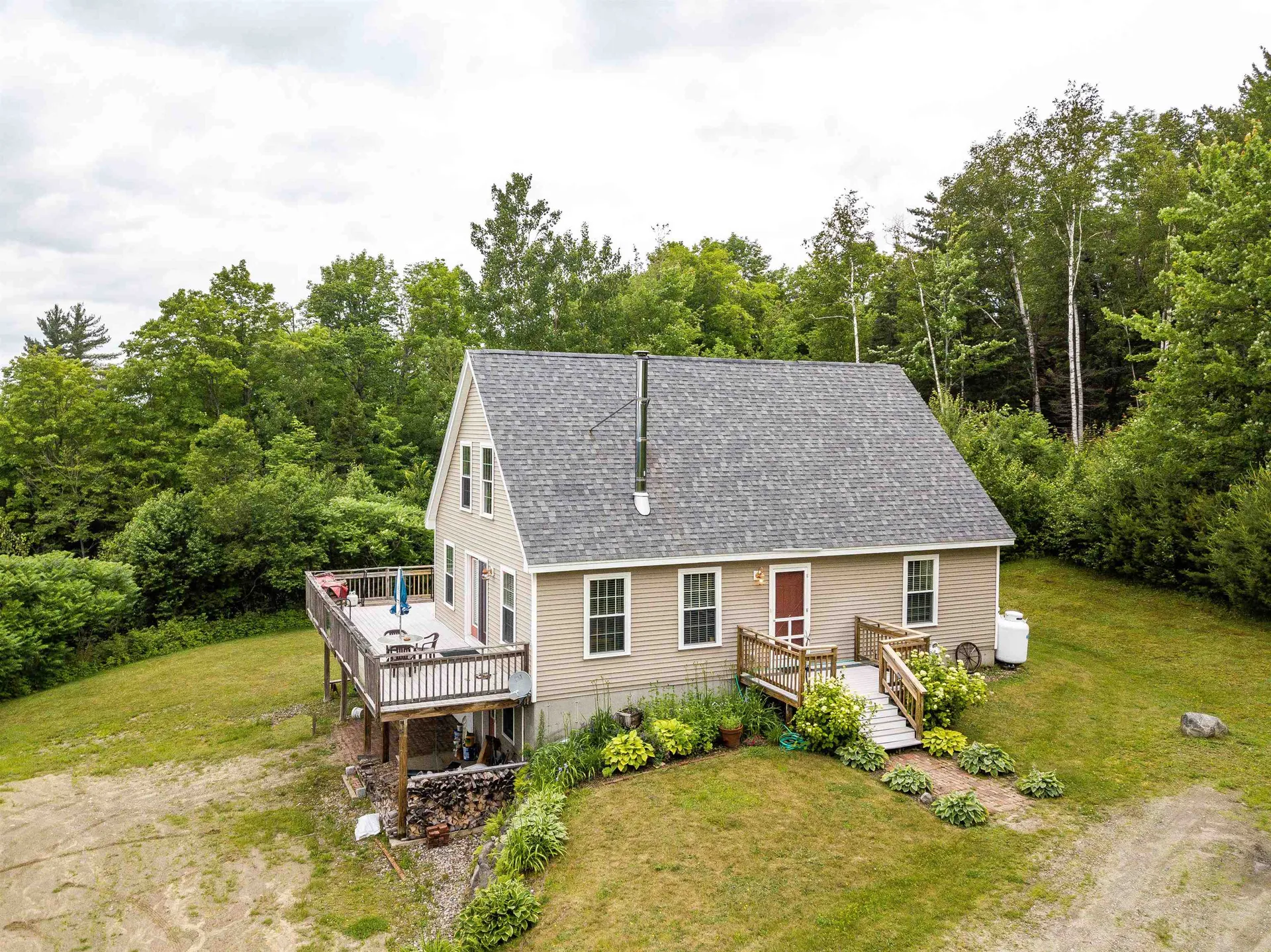 22 Billbarb Road Carroll NH 03598