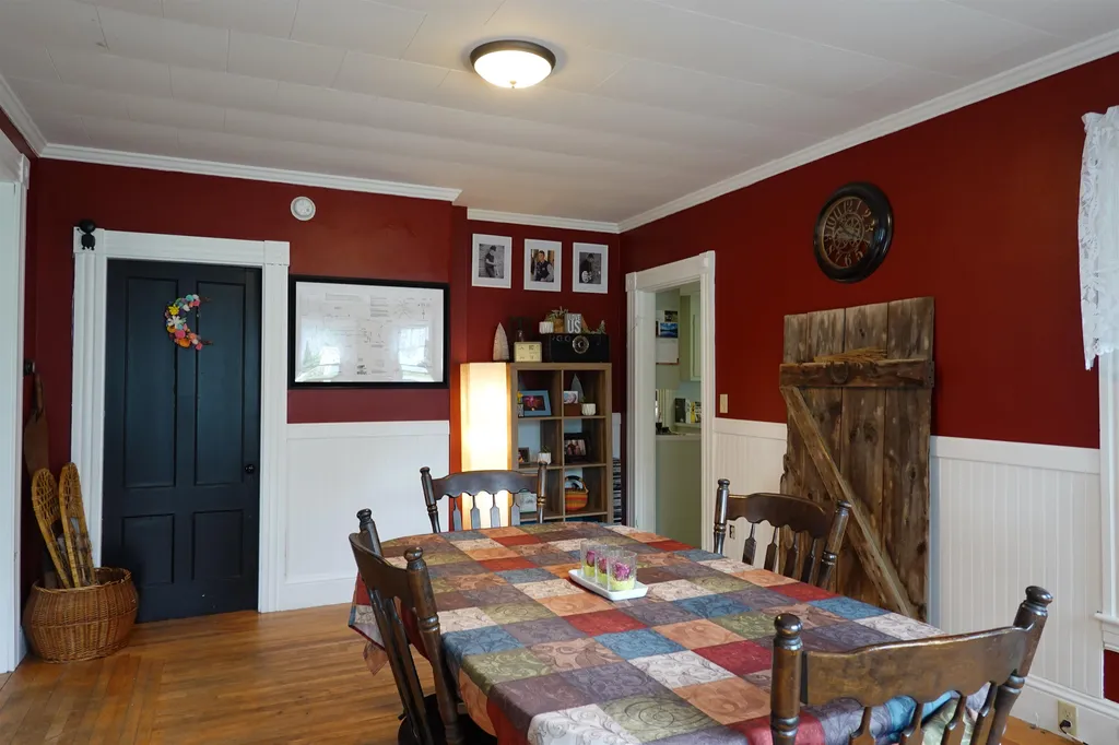 16 Church Street Lancaster NH 03584