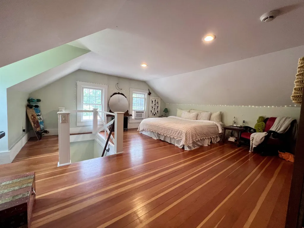195 Brewster Road Barrington NH 03825