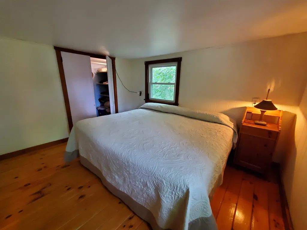 9 Foster Circle Enfield NH 03748