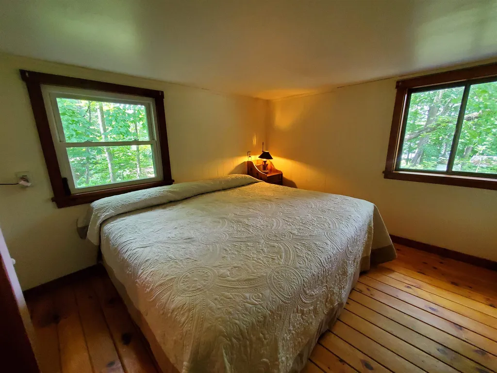 9 Foster Circle Enfield NH 03748