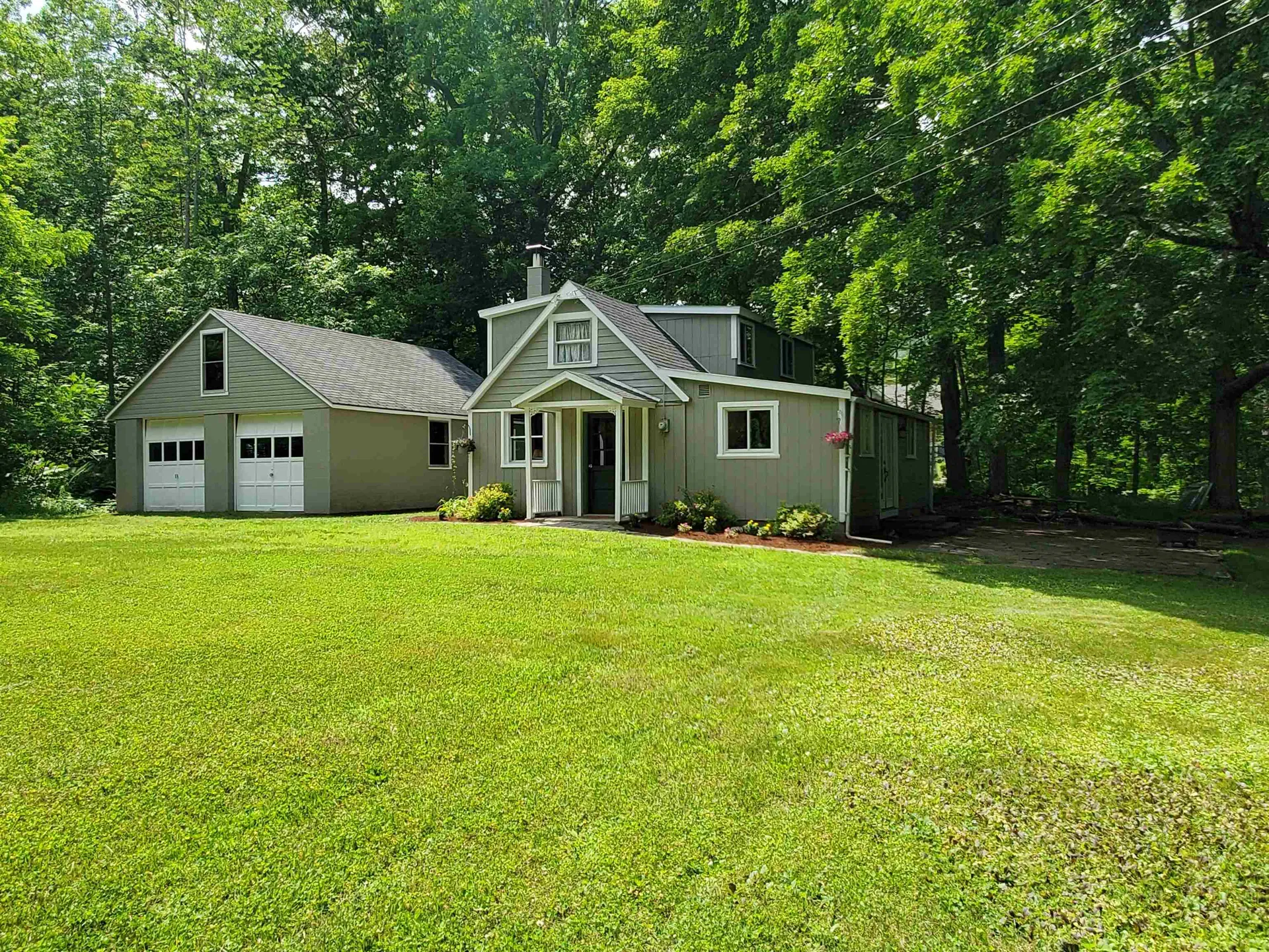 9 Foster Circle Enfield NH 03748