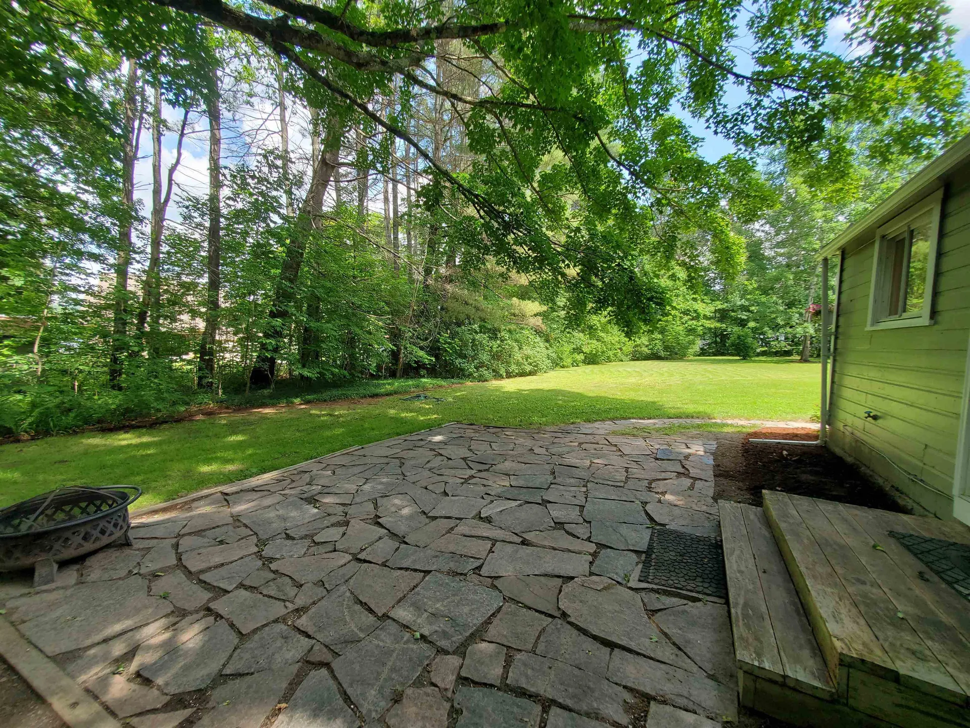 9 Foster Circle Enfield NH 03748