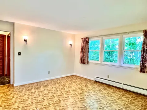 22 Olivo Road Keene NH 03431
