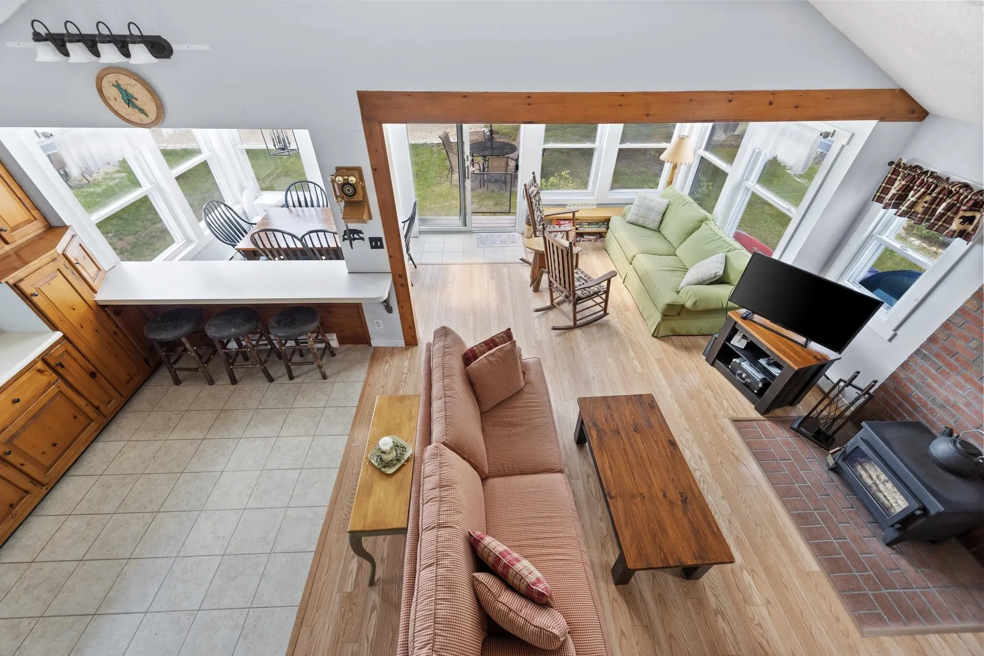 41 Paradise Lodge Road Bridgewater NH 03222