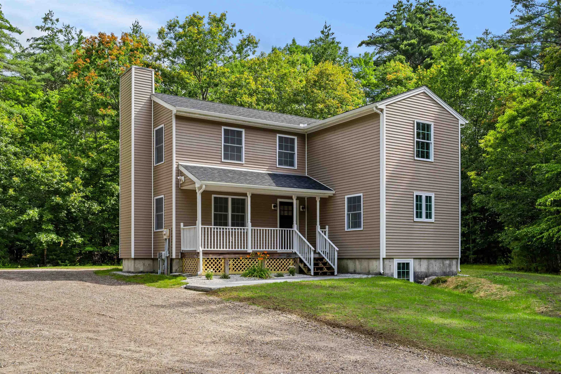 229 S New Boston Road Francestown NH 03043-3426