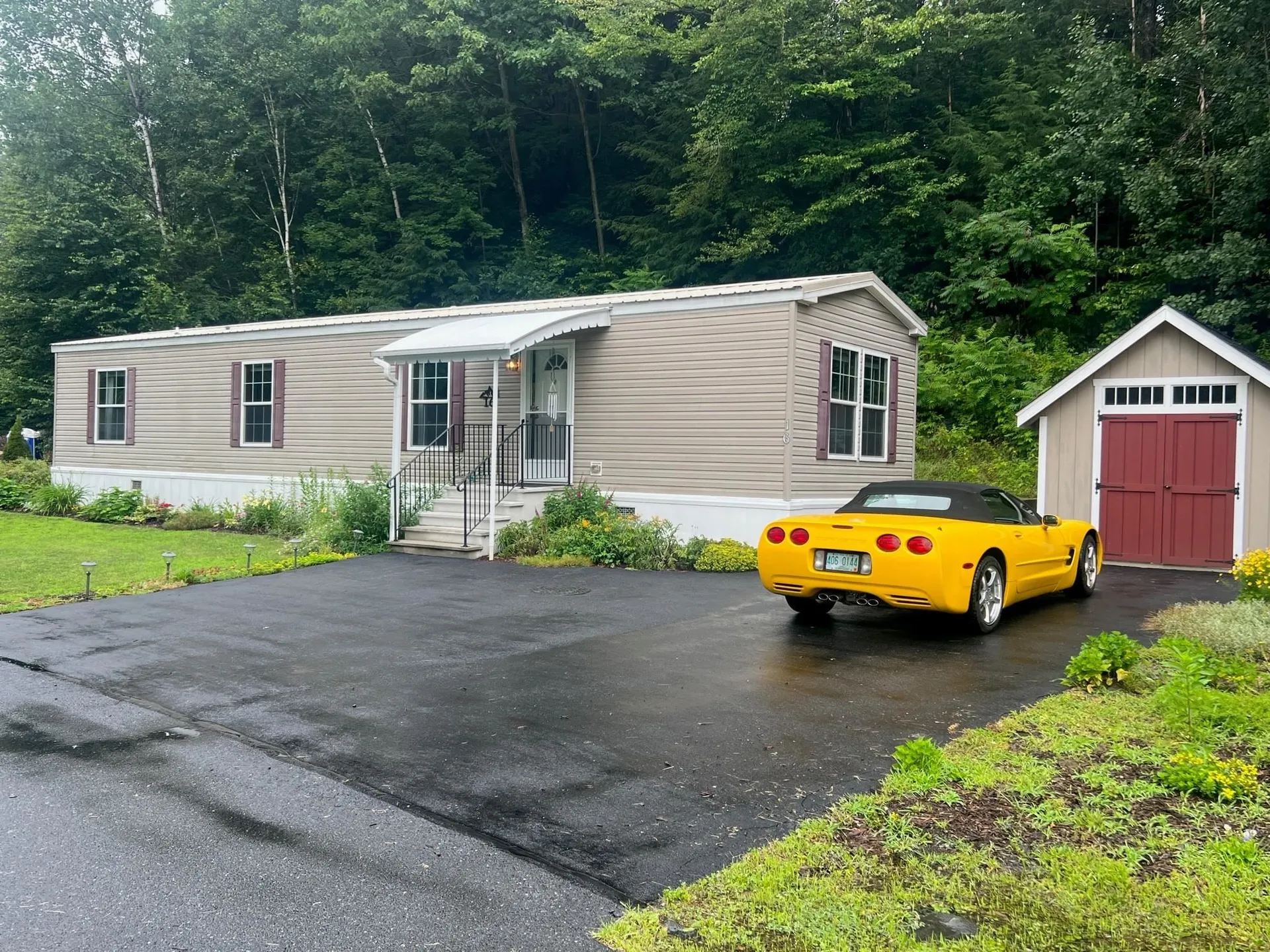 16 Maxfield Lane Hartland VT 05052