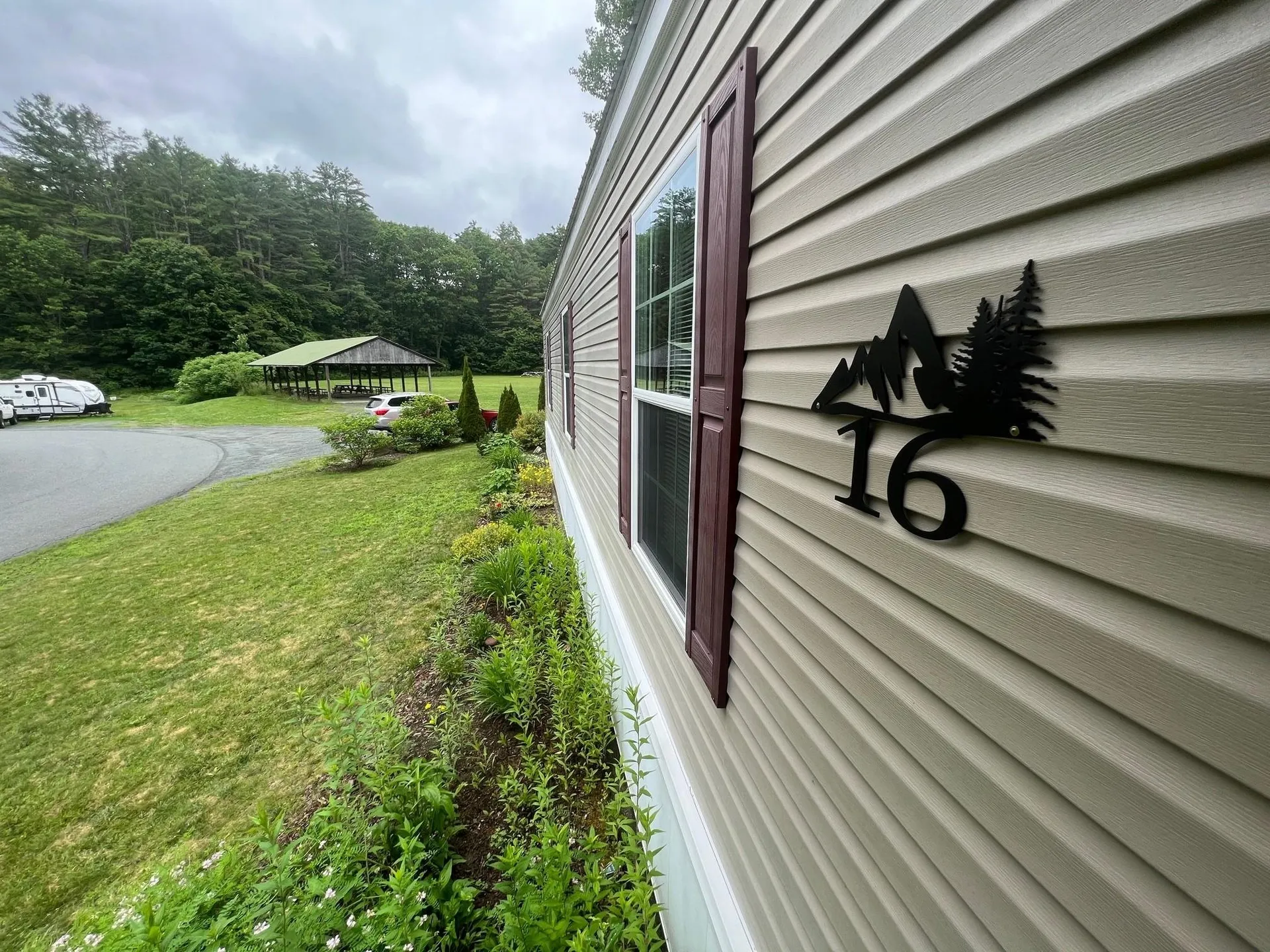 16 Maxfield Lane Hartland VT 05052