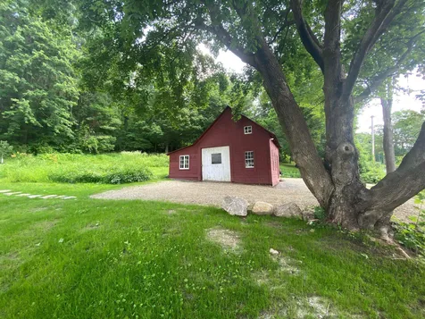 32 Old Warner Road Bradford NH 03221