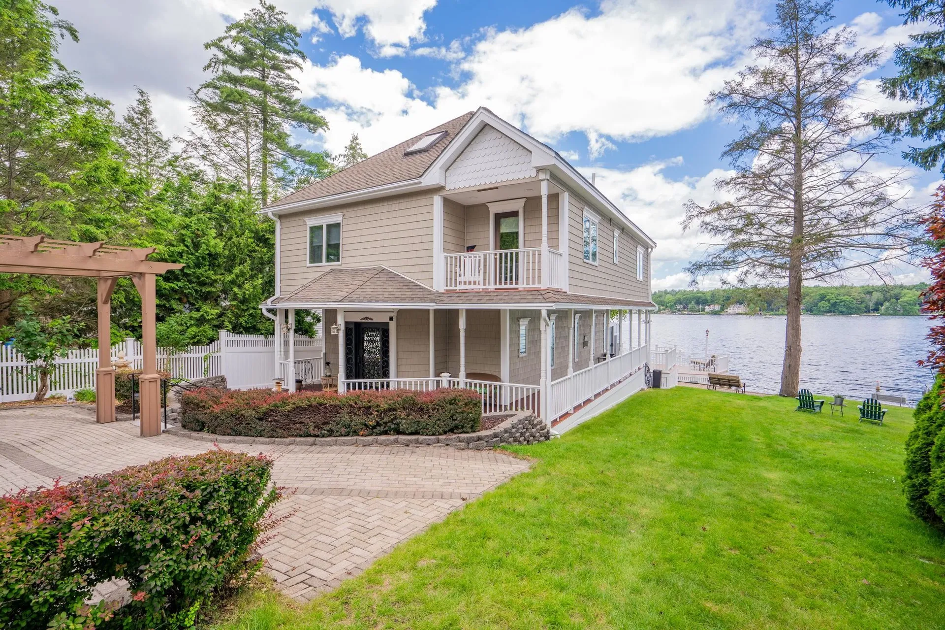 36 Turtle Rock Road Windham NH 03087