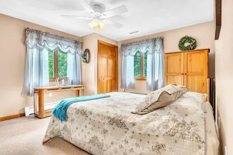 36 Turtle Rock Road Windham NH 03087