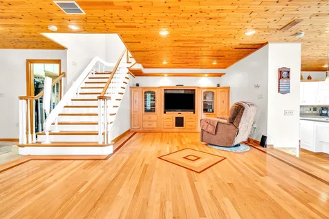 36 Turtle Rock Road Windham NH 03087
