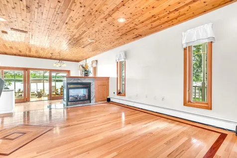 36 Turtle Rock Road Windham NH 03087
