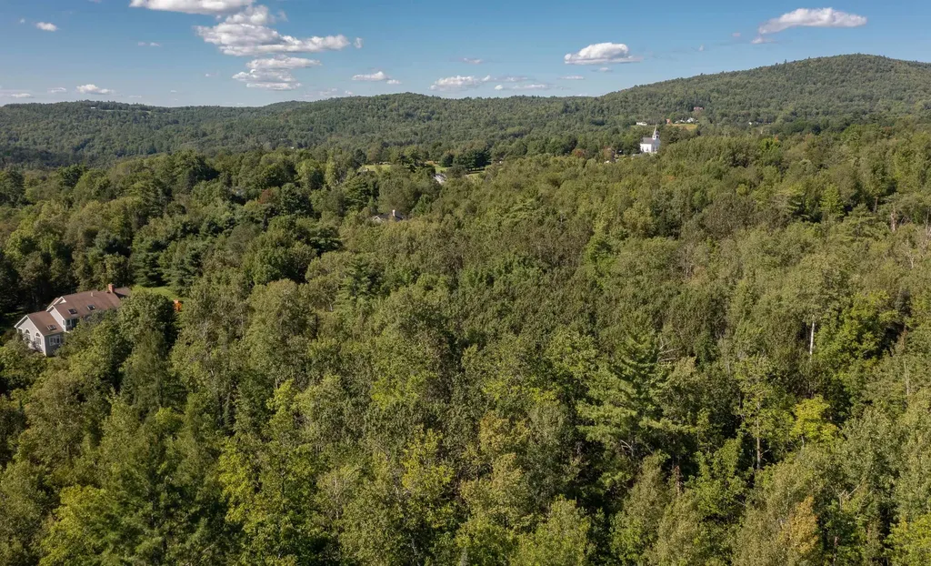 Tbd Easton Road Sugar Hill NH 03586