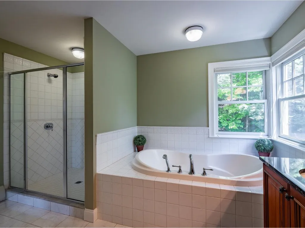 110 Boulder Hill Drive Shelburne VT 05482