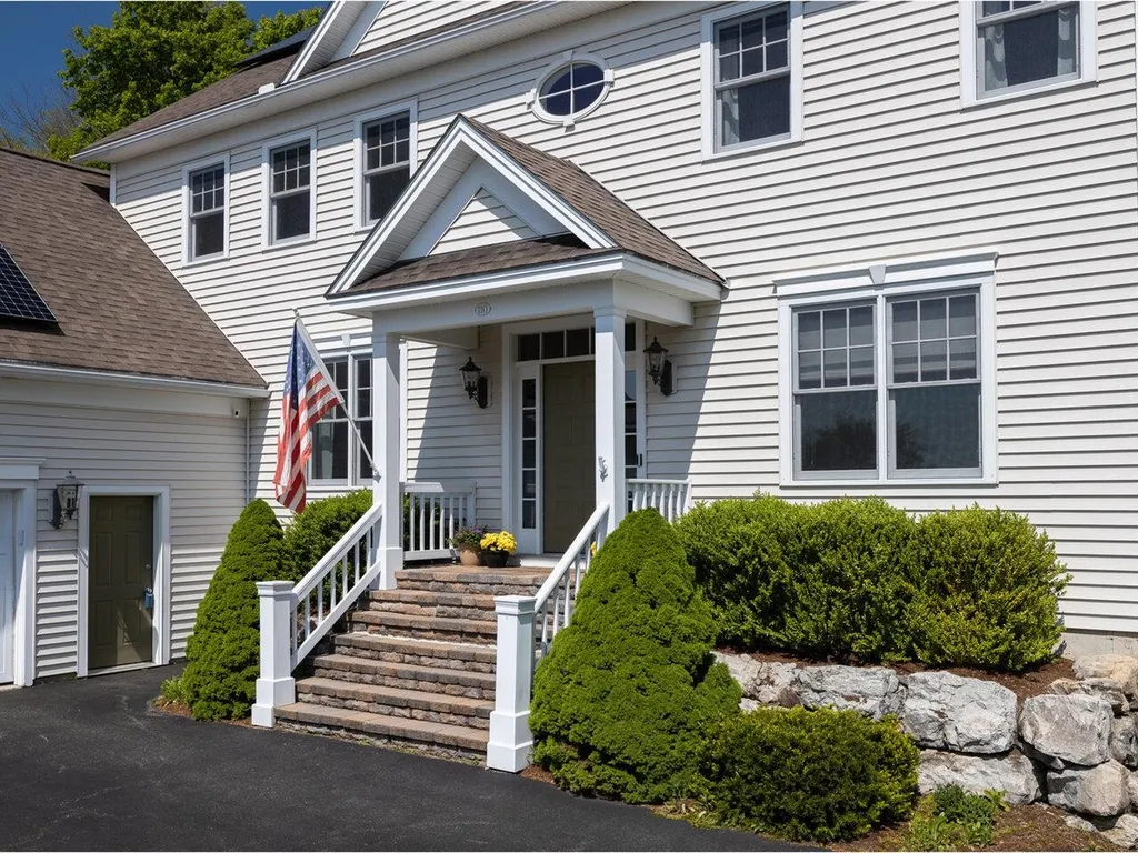 110 Boulder Hill Drive Shelburne VT 05482