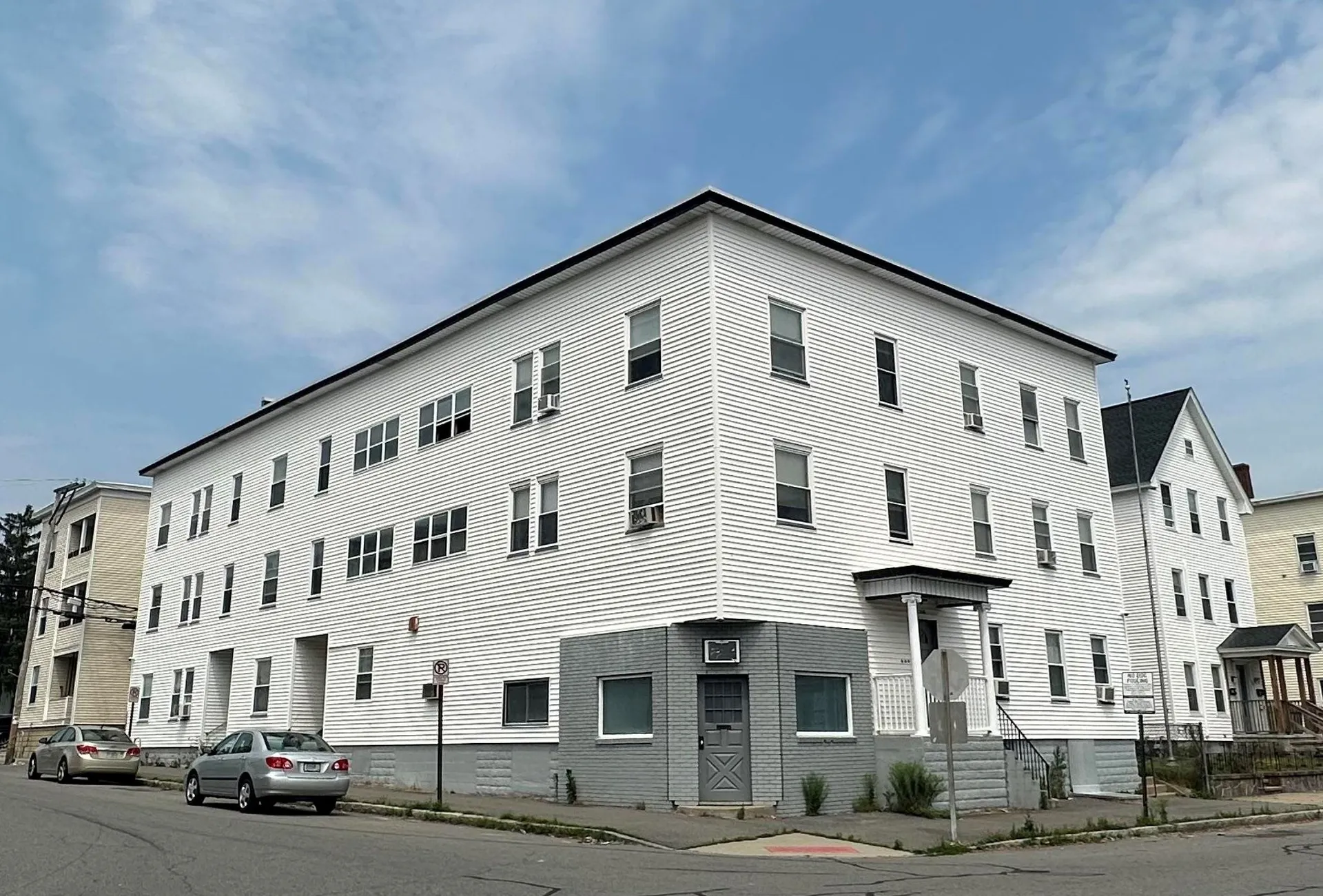 336 Dubuque Street Manchester NH 03102