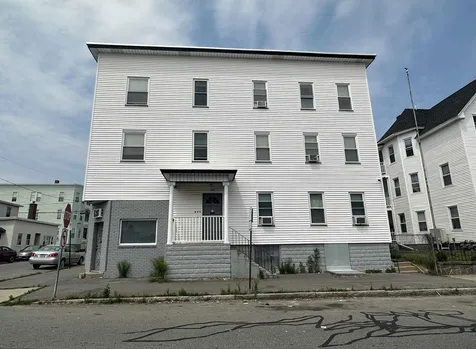 336 Dubuque Street Manchester NH 03102