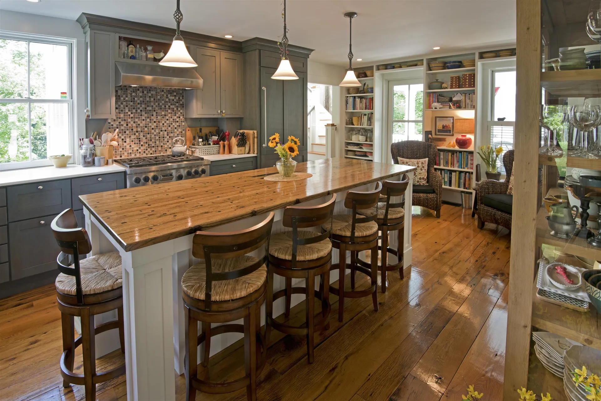 117 North Main Street Wolfeboro NH 03894