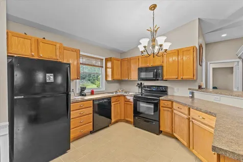 51 Pinewood Drive St. Albans Town VT 05478