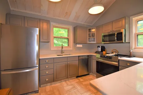 10 Large Maple Way Wilmington VT 05363