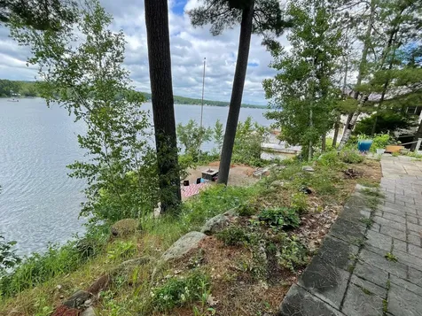 39 Dutile Shore Road Belmont NH 03220