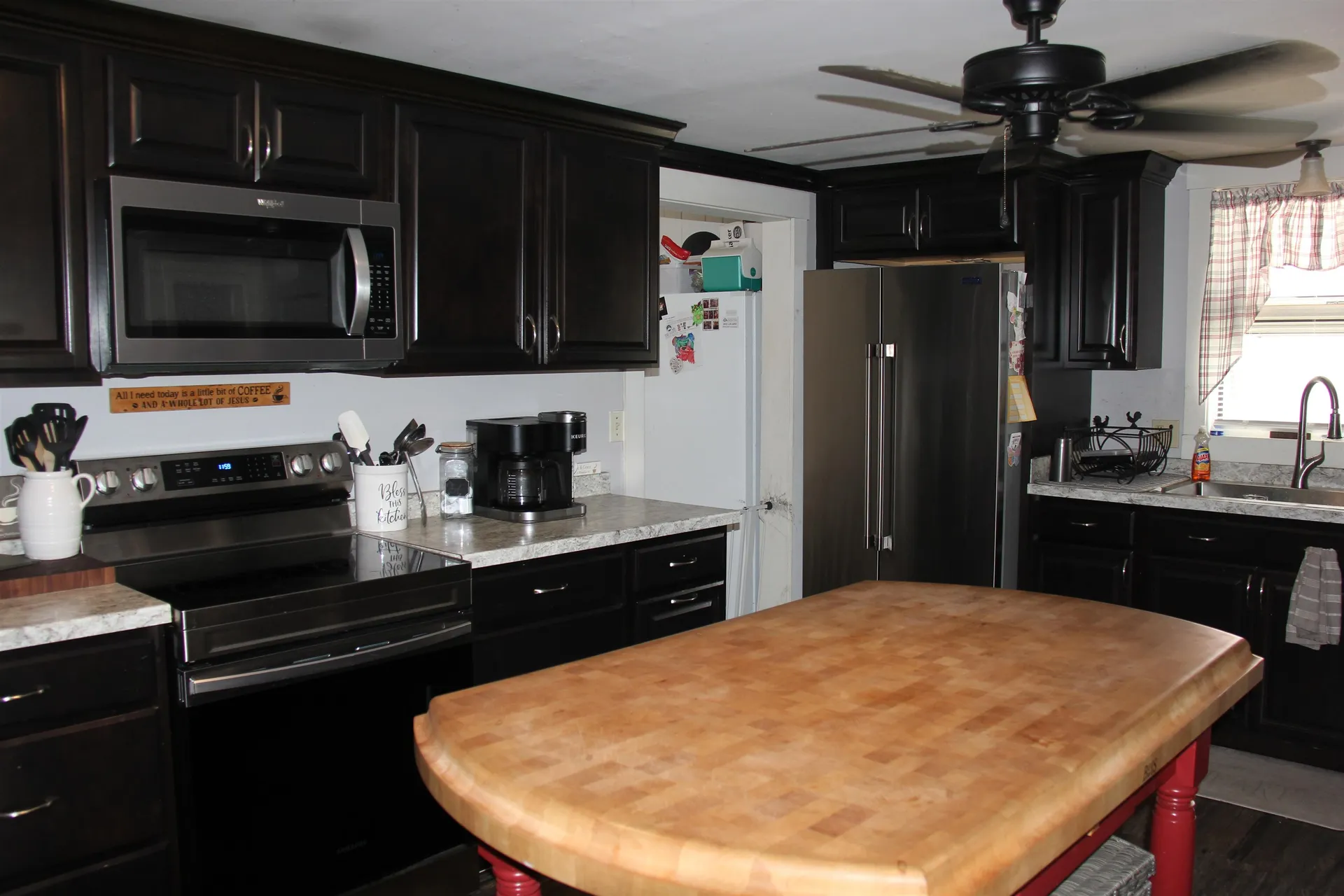 73 West Main Street Hillsborough NH 03244