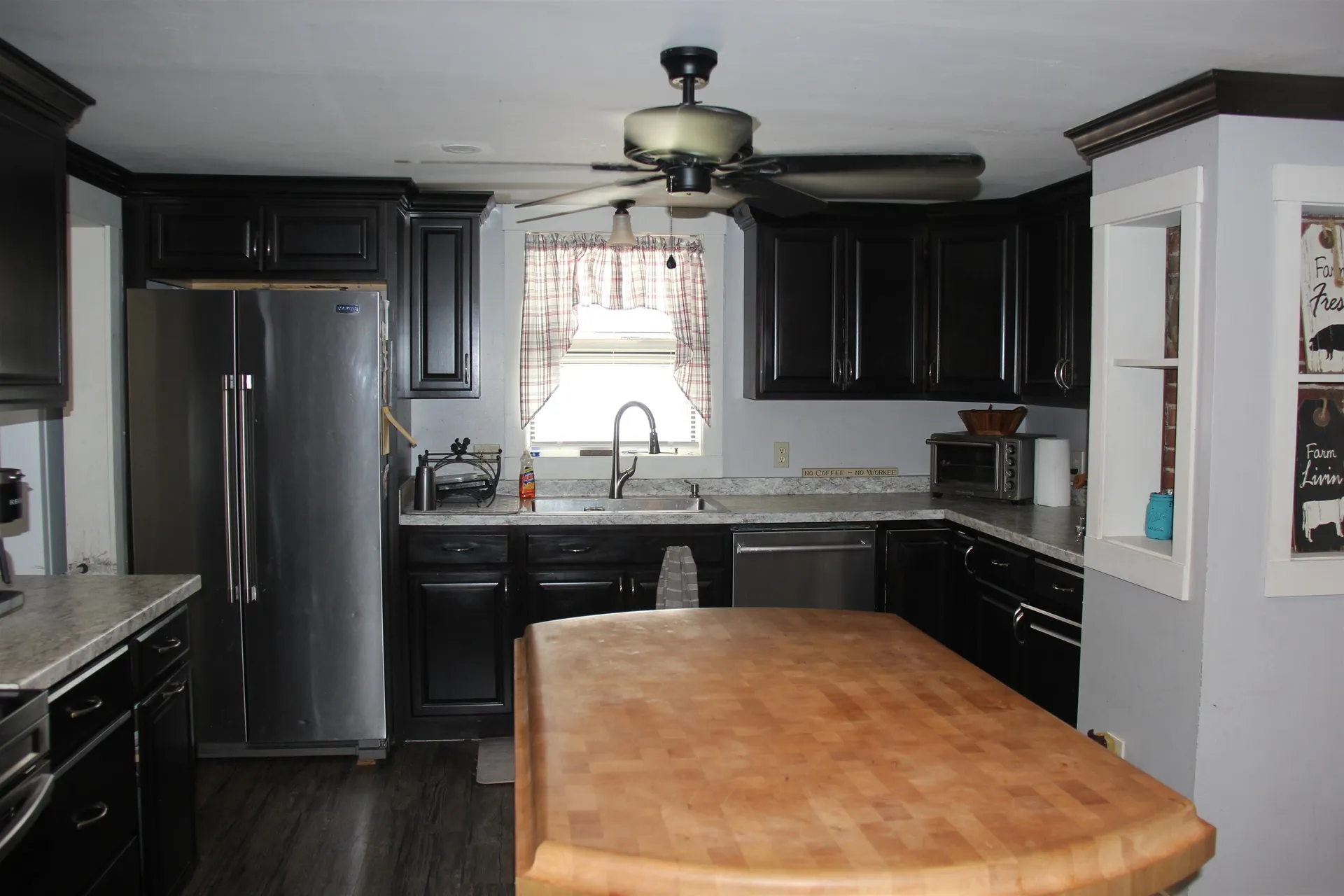 73 West Main Street Hillsborough NH 03244