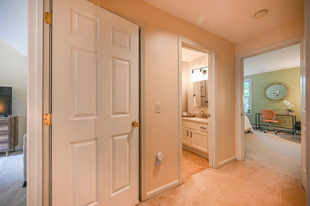 1465 Hooksett Road Hooksett NH 03106