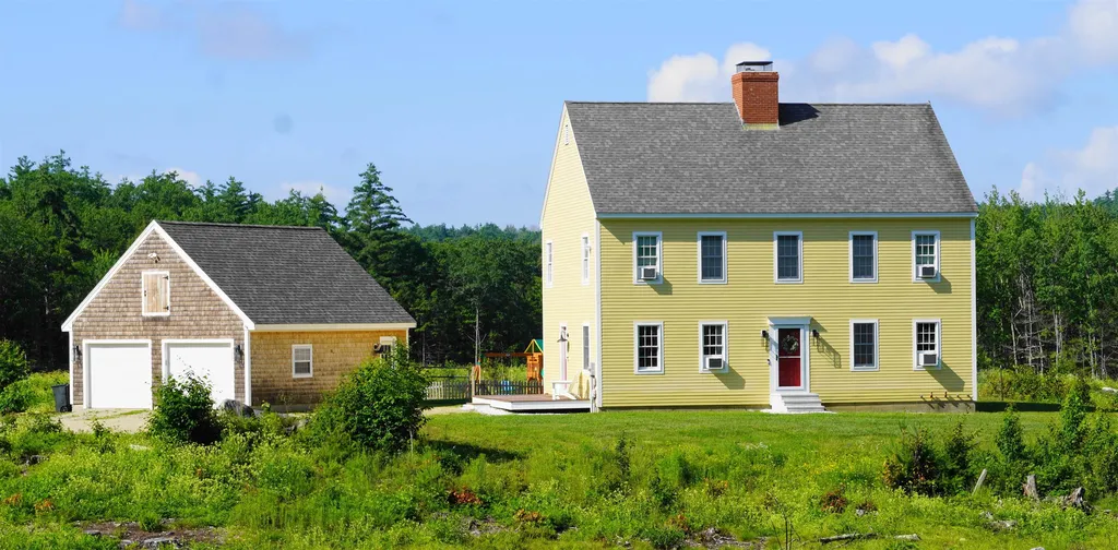 168 Back Canaan Road Strafford NH 03884